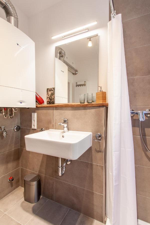 Modern & Spacious Apartment For Up To 8 Persons Würzburg Dış mekan fotoğraf